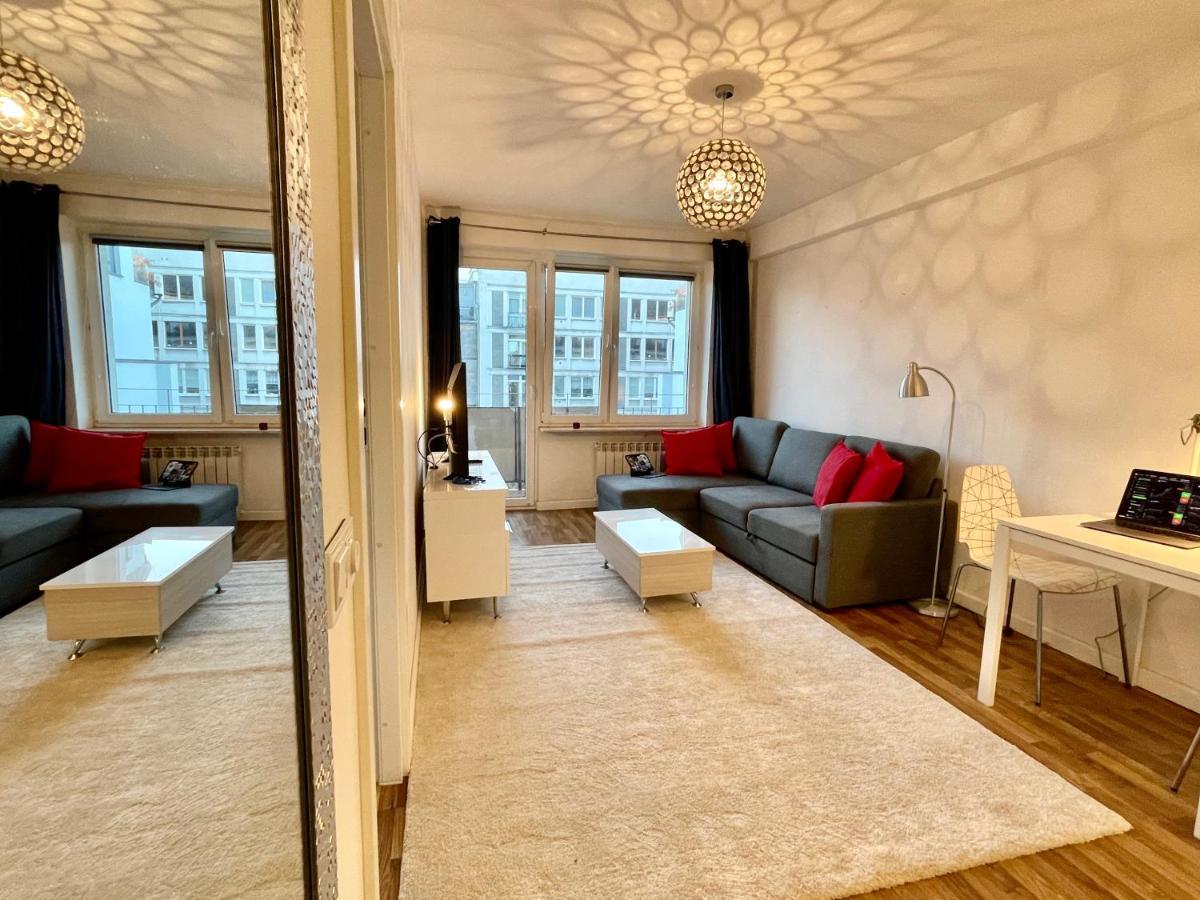 Decor 2 Metro Fast Wifi 55'Tv Netflix Hbo Cozy Apartamento Varsóvia Exterior foto