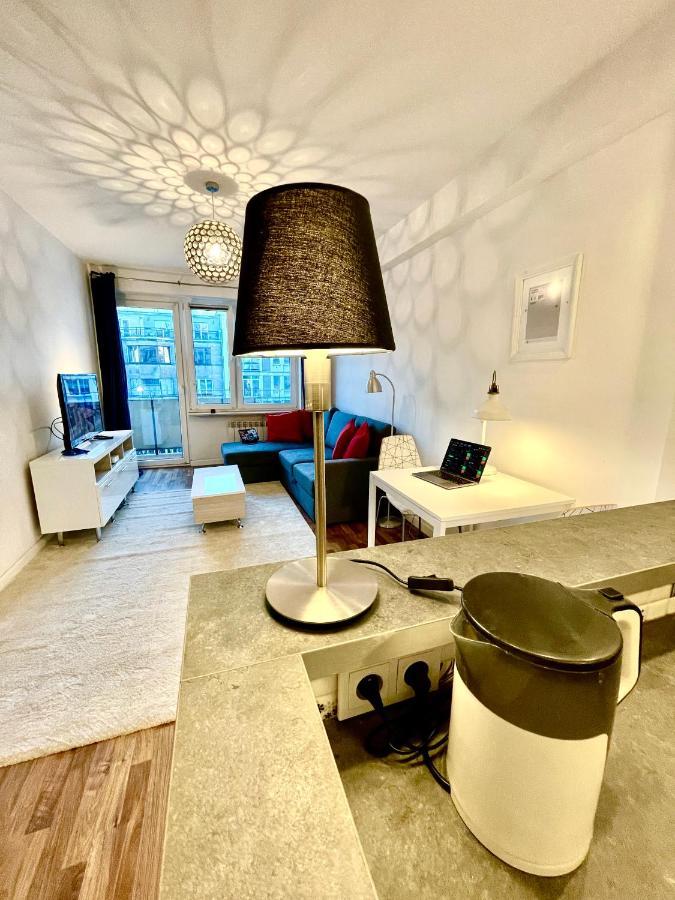 Decor 2 Metro Fast Wifi 55'Tv Netflix Hbo Cozy Apartamento Varsóvia Exterior foto